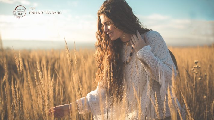 Học cách cảm nhận thay vì phân tích: Bước chuyển lớn trong hành trình chữa lành 3 Bạn không thể chữa lành bằng việc suy nghĩ về cảm xúc. Bạn chỉ chữa lành bằng việc cảm nhận chúng.