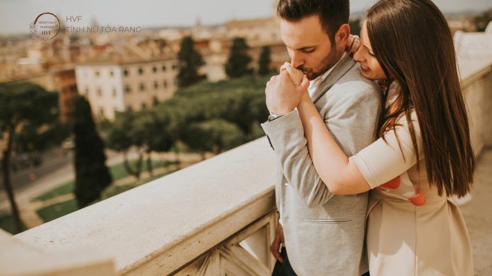 Im lặng cũng là lời mời gọi 5 Im lặng không phải là lùi bước – mà là sự hiện diện của chiều sâu